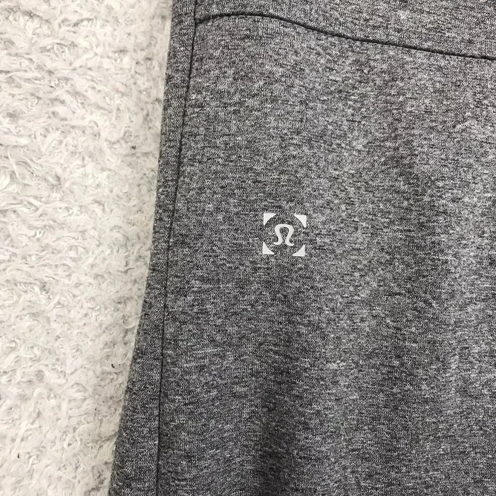 Lululemon City Sweat Jogger Thermo Mens‎ L (33x28) Gray Performance Sweatpants